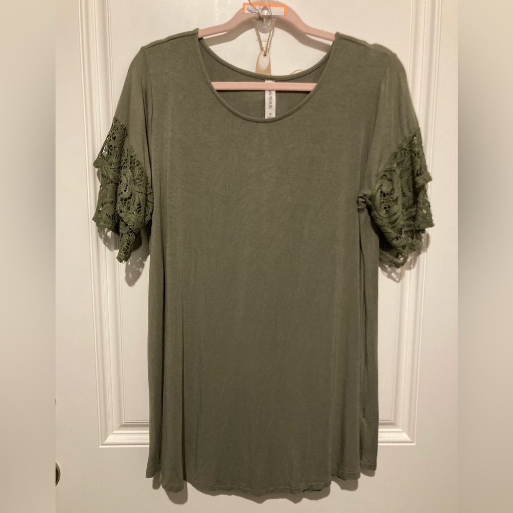 Zenana Women’s Short Sleeve Double Ruffle Lace Top 1X Army Green